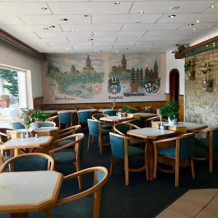 Hotel Schweizerhaus/Cafe Anton-2